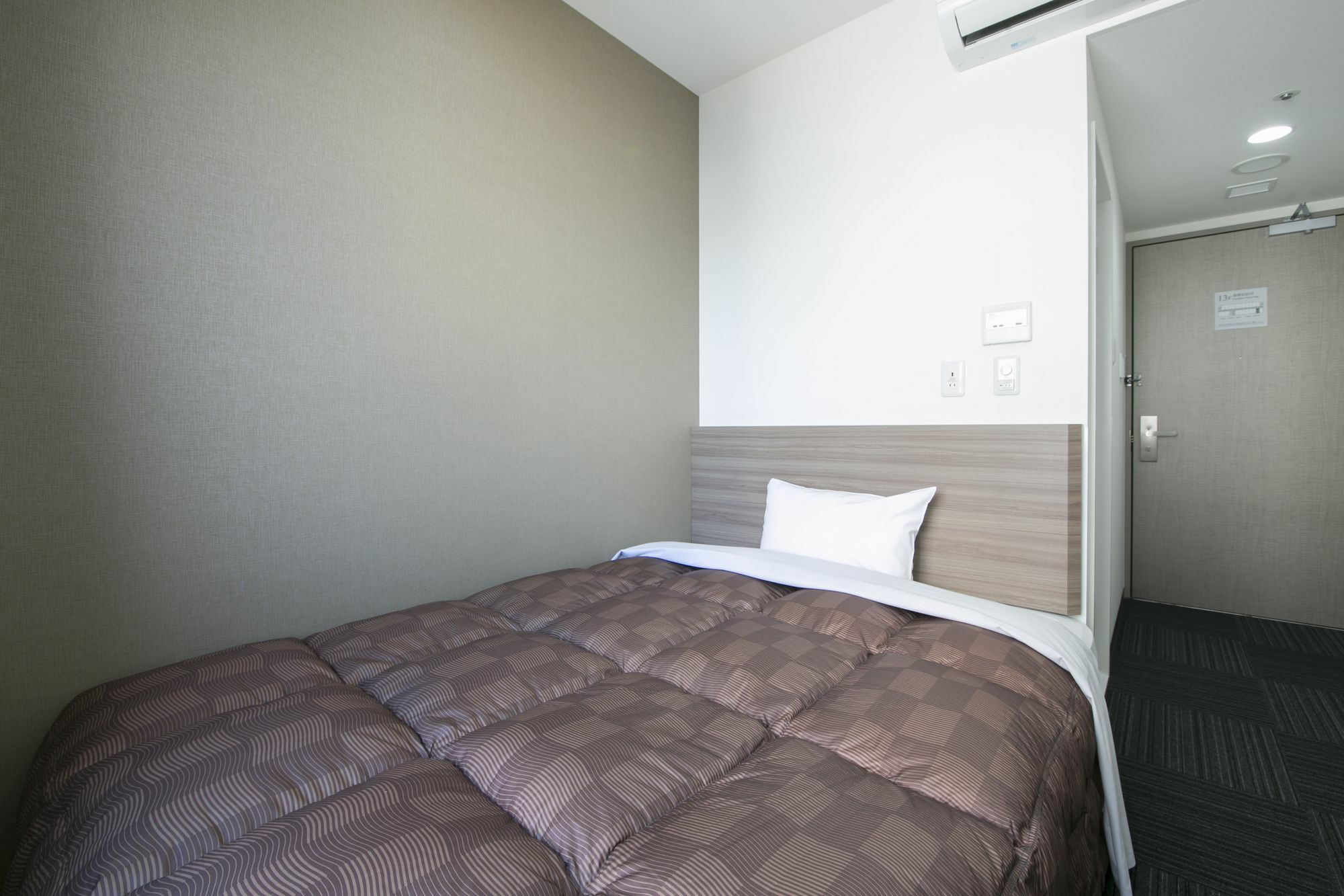Washington R&B Hotel Shin Osaka Kitaguchi מראה חיצוני תמונה
